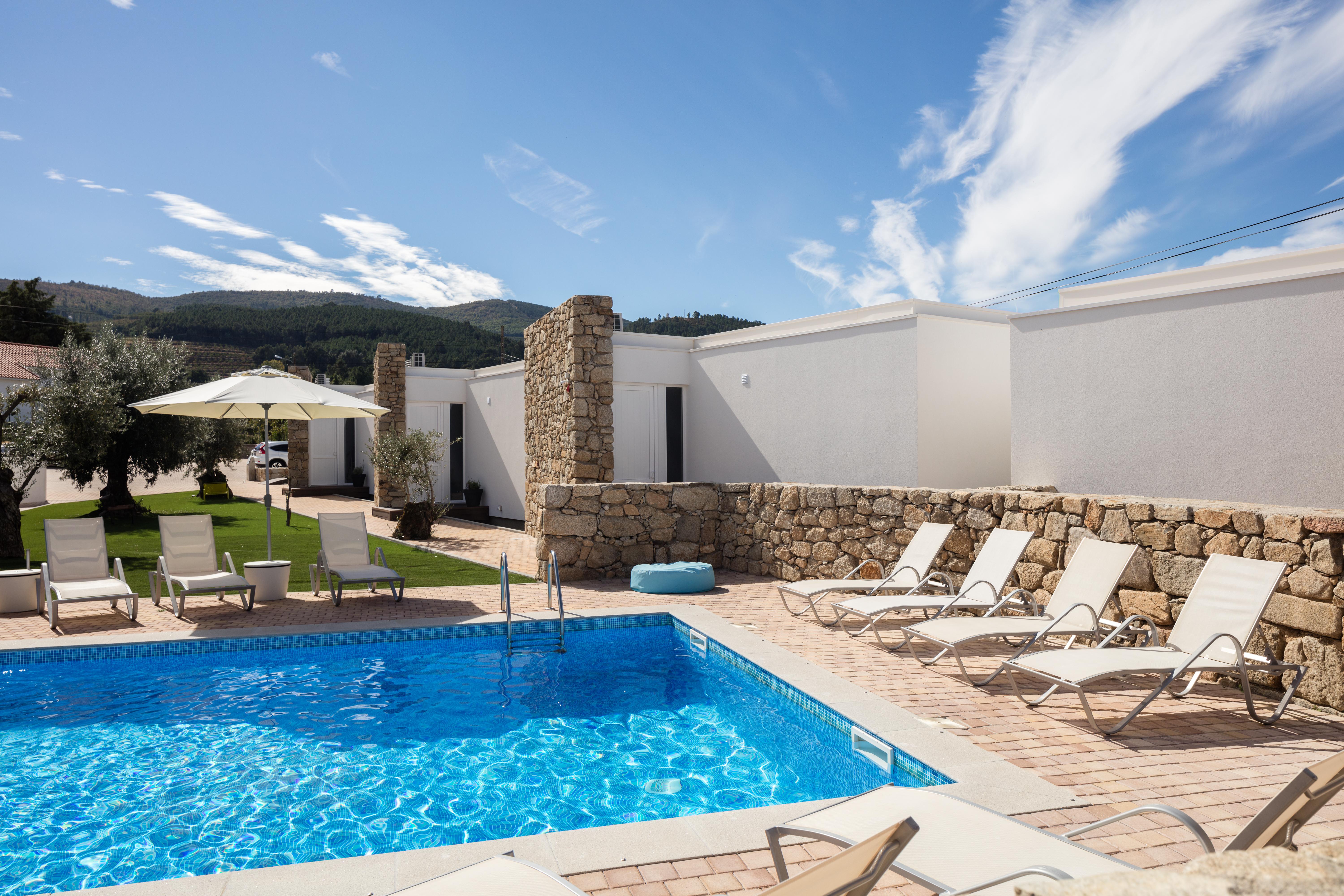 Cerca Design House Hotel Donas Exterior foto